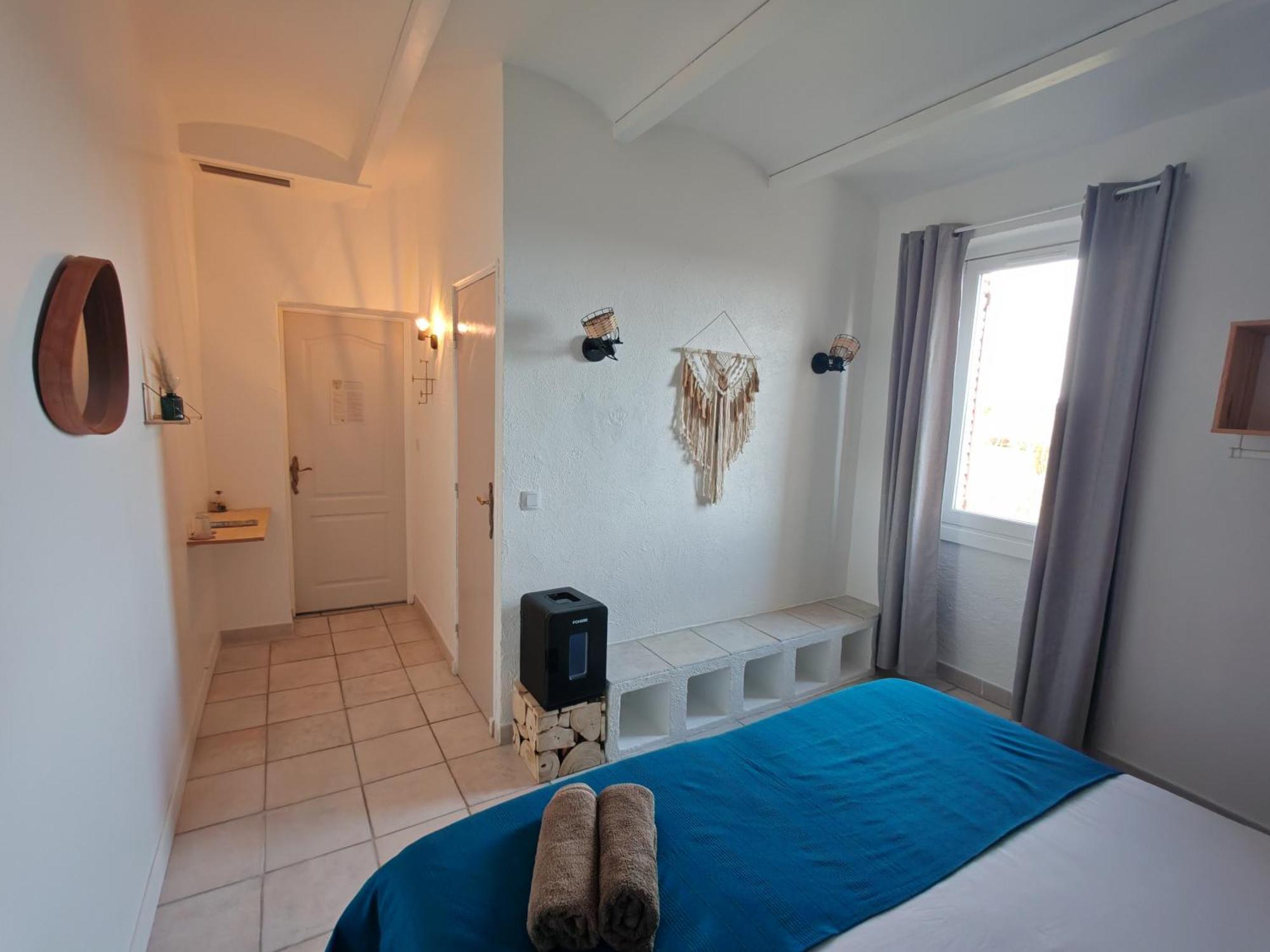 Mas La Belle Ambroise - Chambres D'Hotes Et Gite Saint-Ambroix Eksteriør bilde