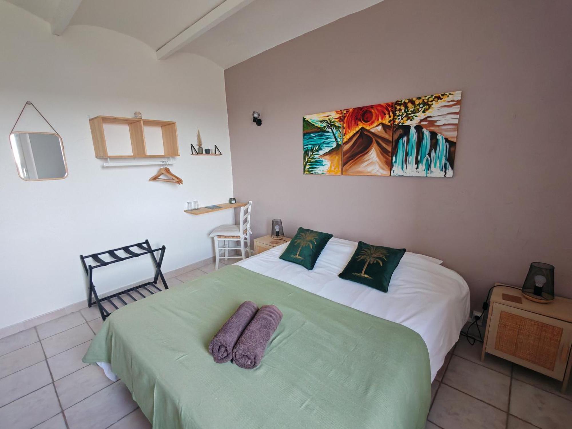 Mas La Belle Ambroise - Chambres D'Hotes Et Gite Saint-Ambroix Eksteriør bilde